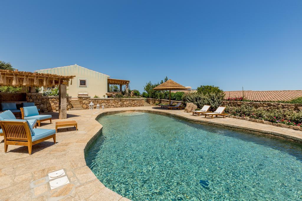 Hotel Costa Caddu